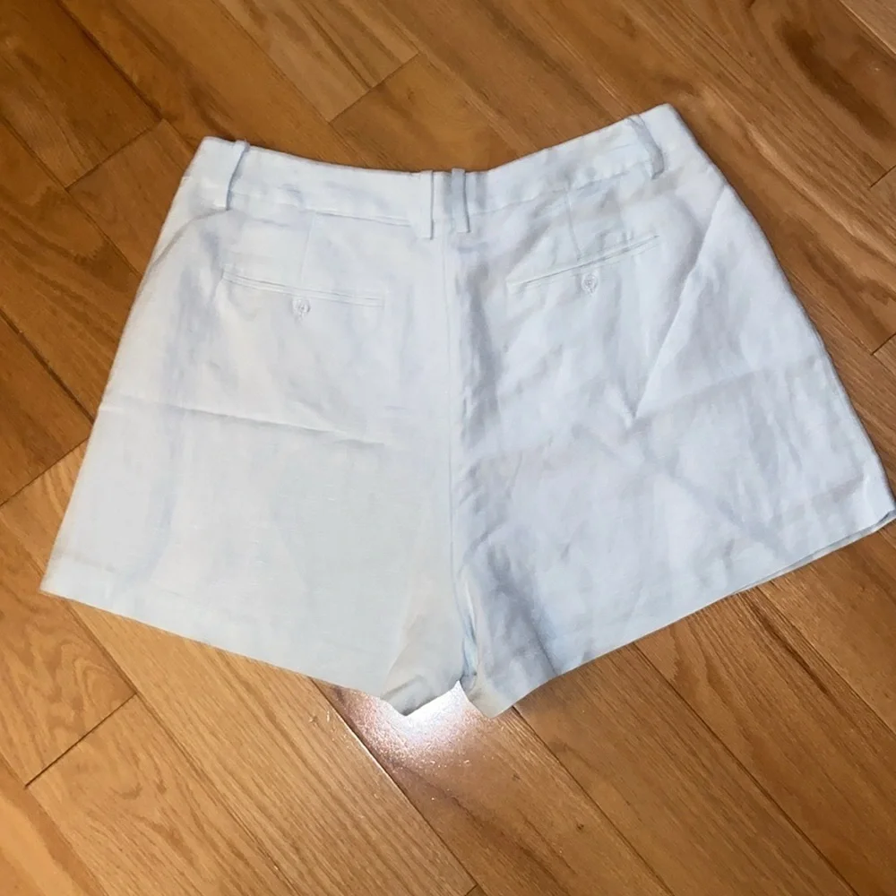 NWOT PAIGE Andie Short in Ice Flow size 10
